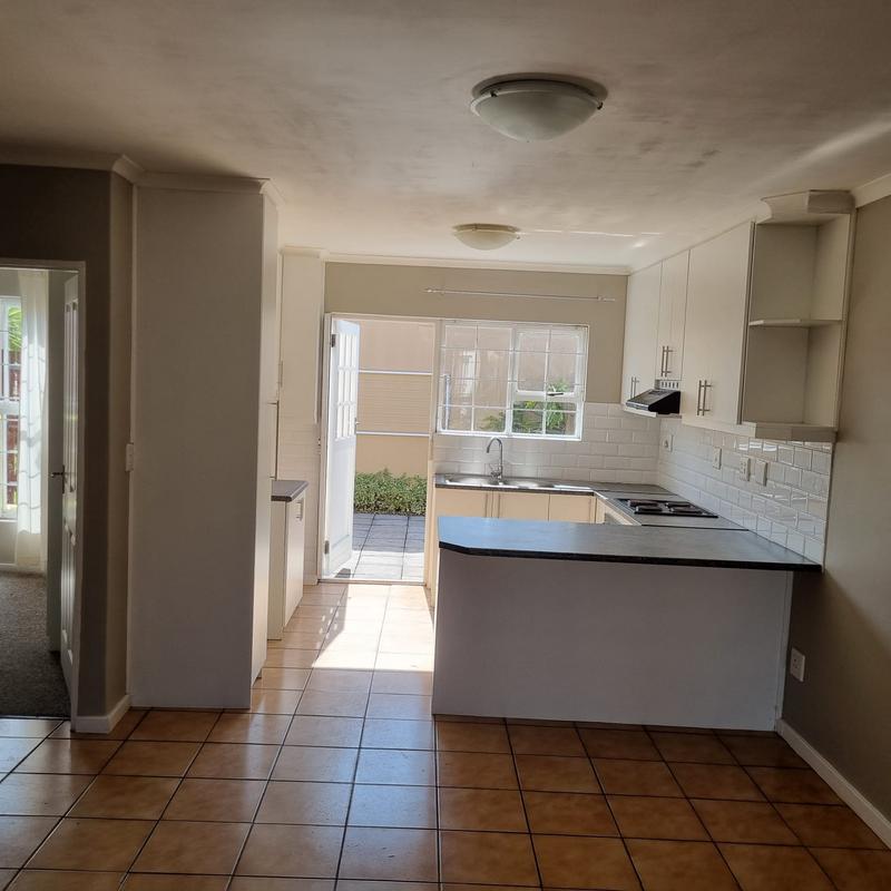 2 Bedroom Property for Sale in Guldenland Western Cape